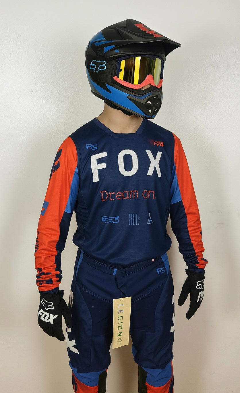 Traje Fox 13