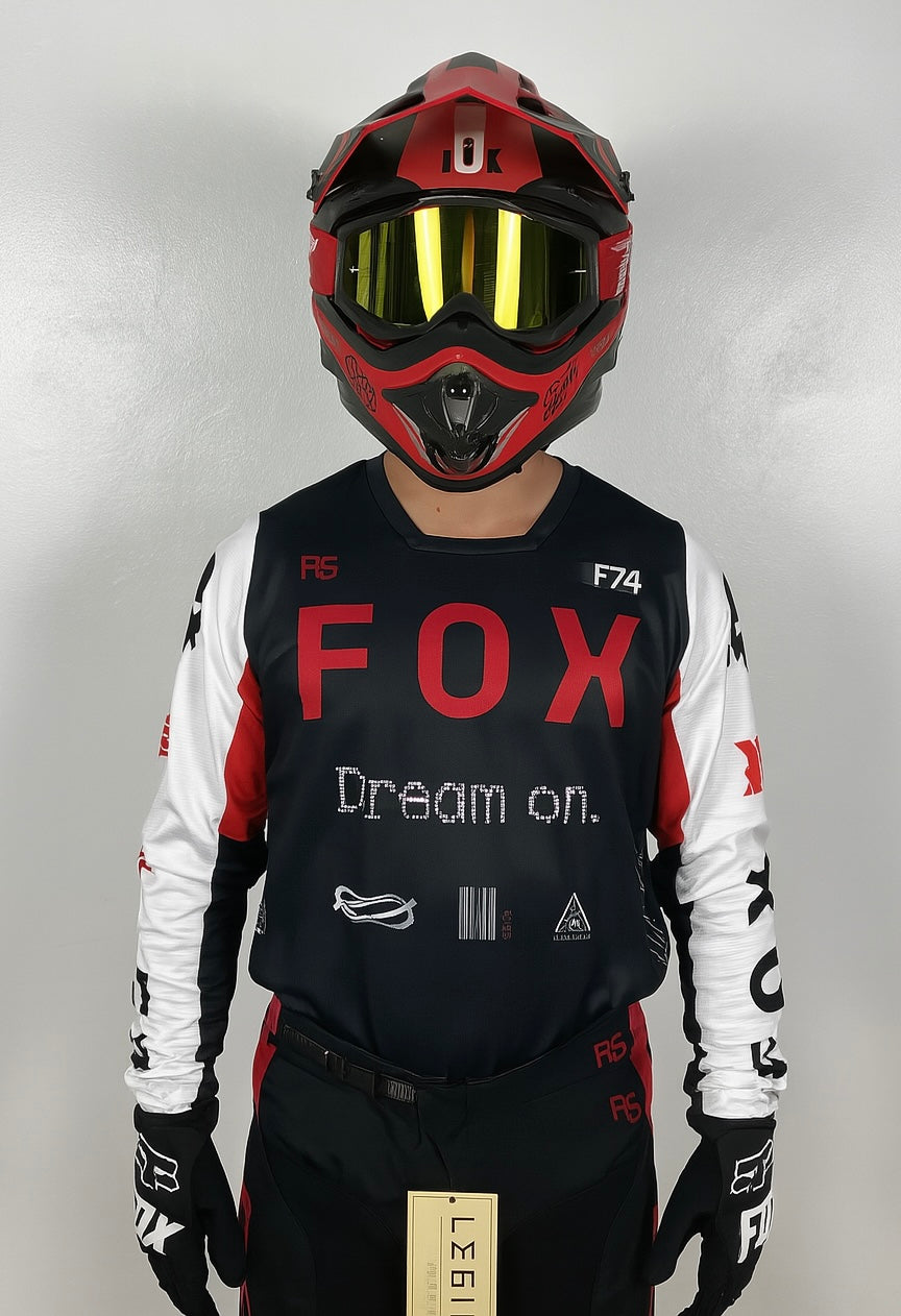 Traje Fox 14