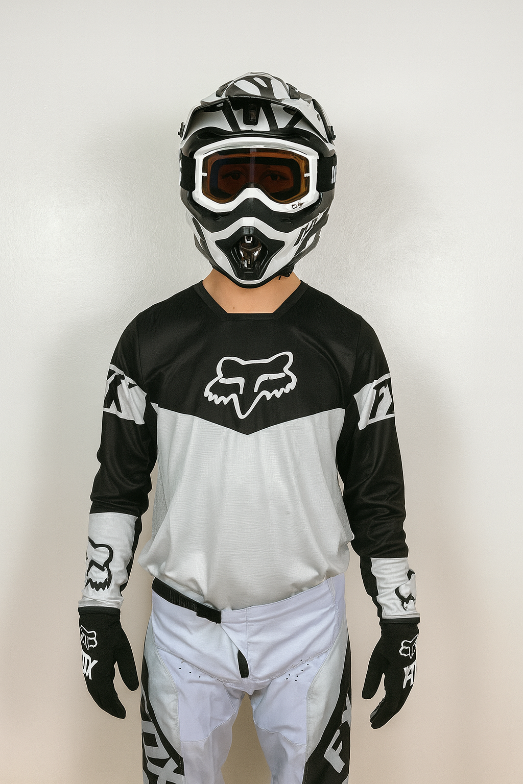 Traje Fox 04