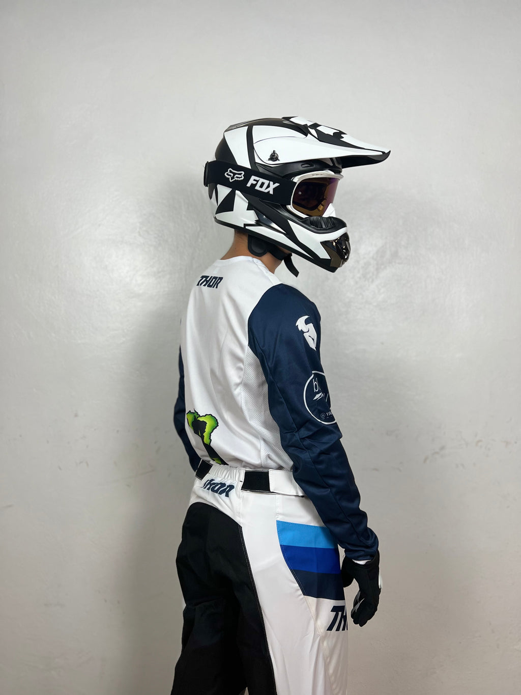 Traje Thor Yamaha Mosnter