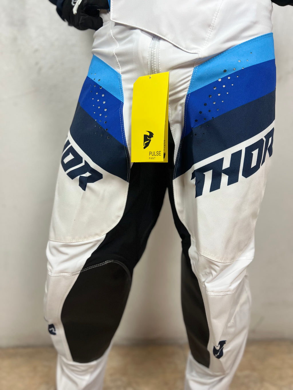 Traje Thor Yamaha Mosnter