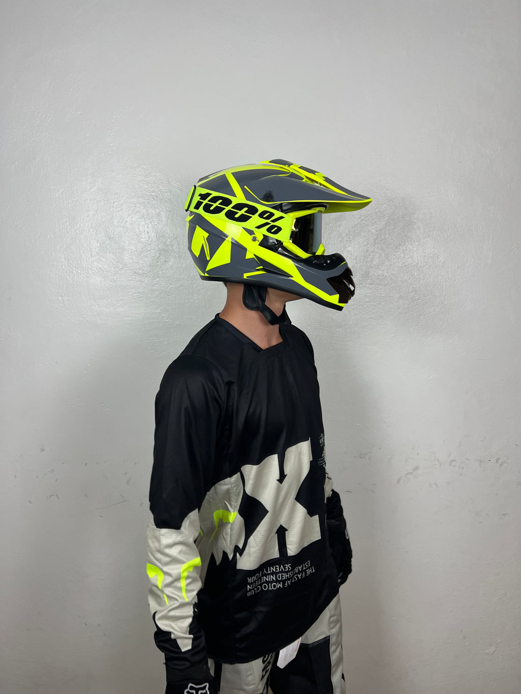 Traje Fox 07