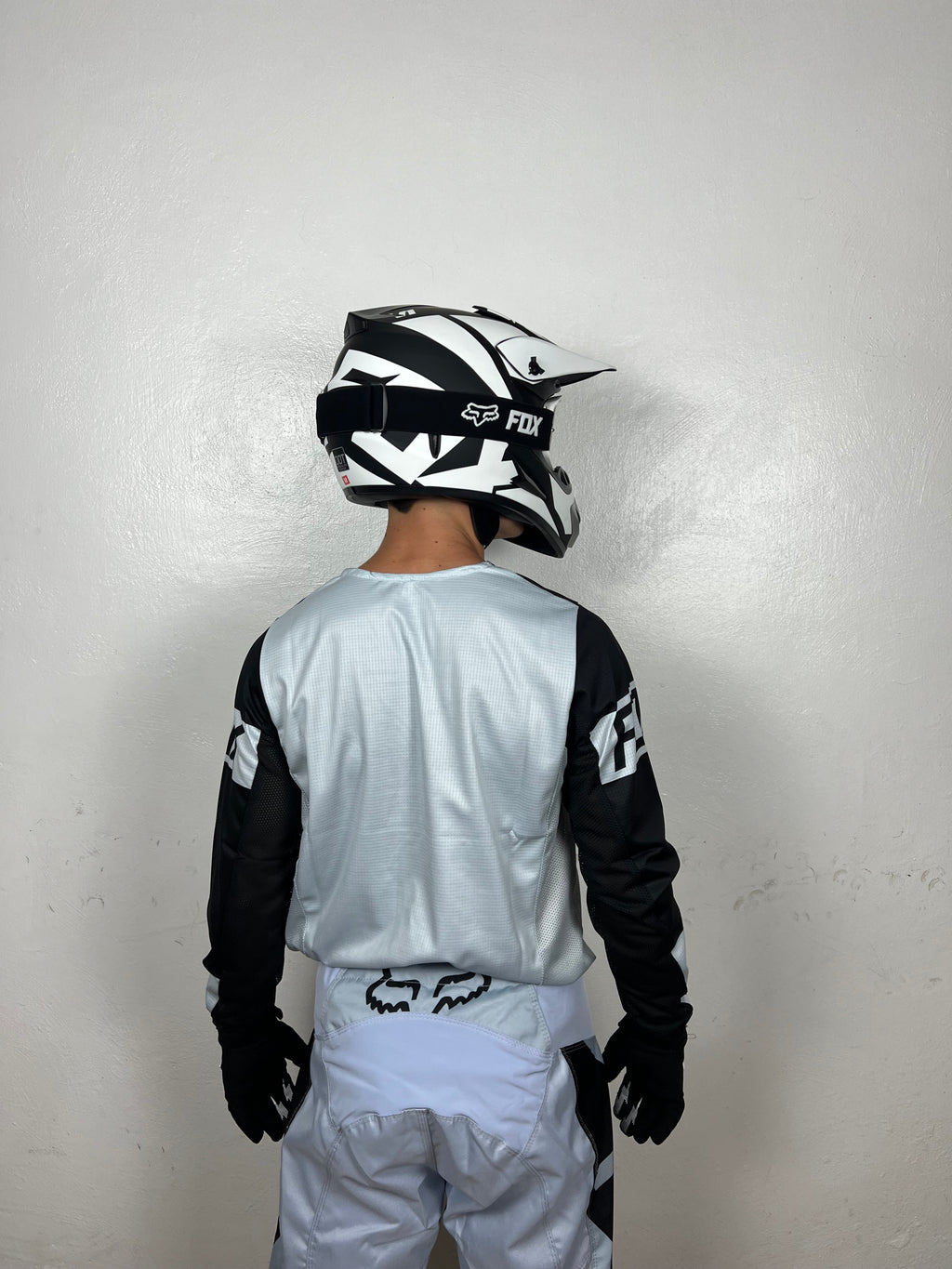 Traje Fox 04