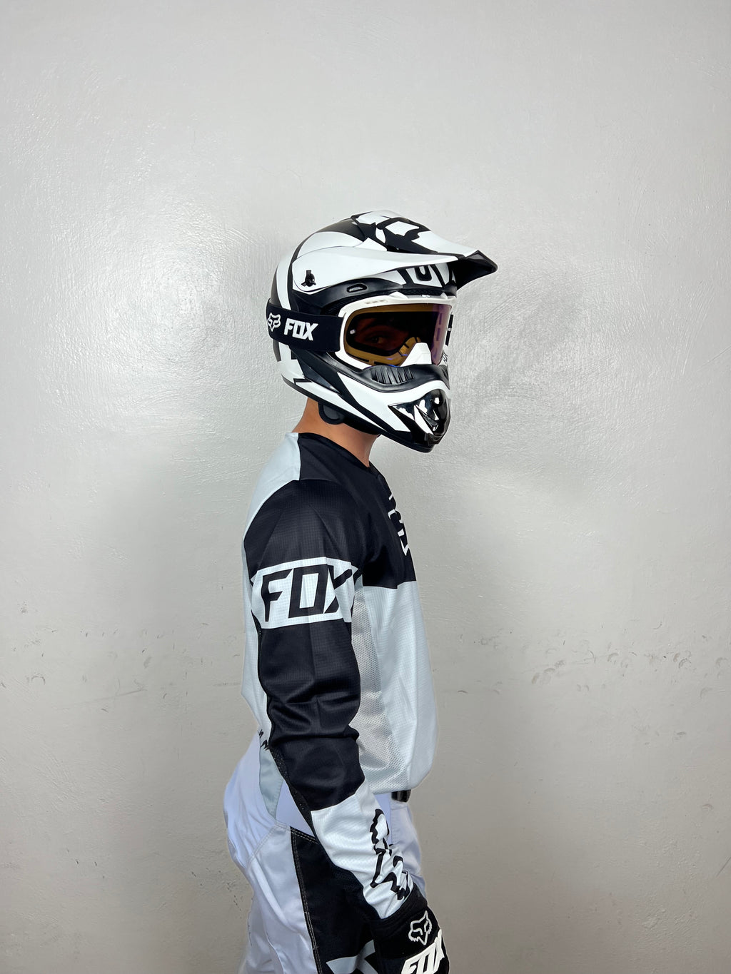 Traje Fox 04