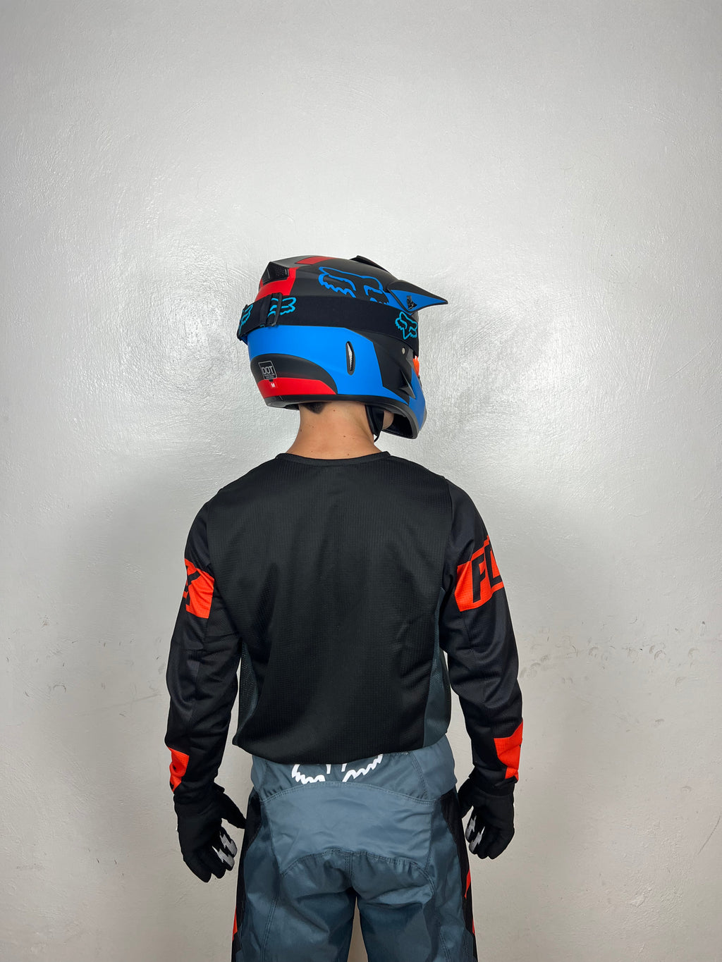 Traje Fox 03