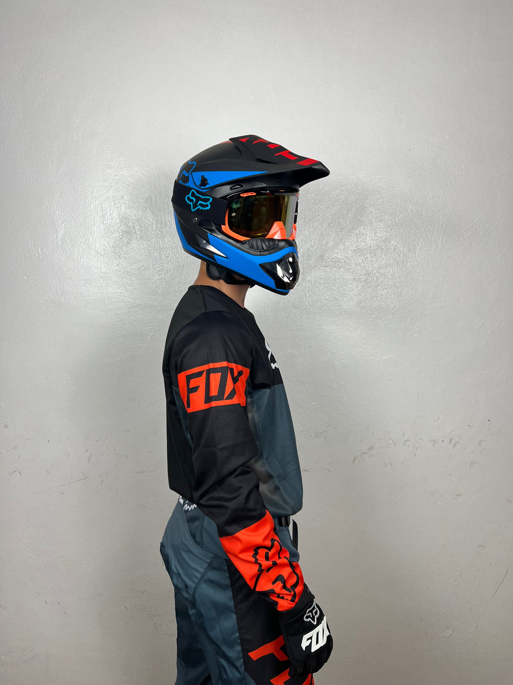 Traje Fox 03