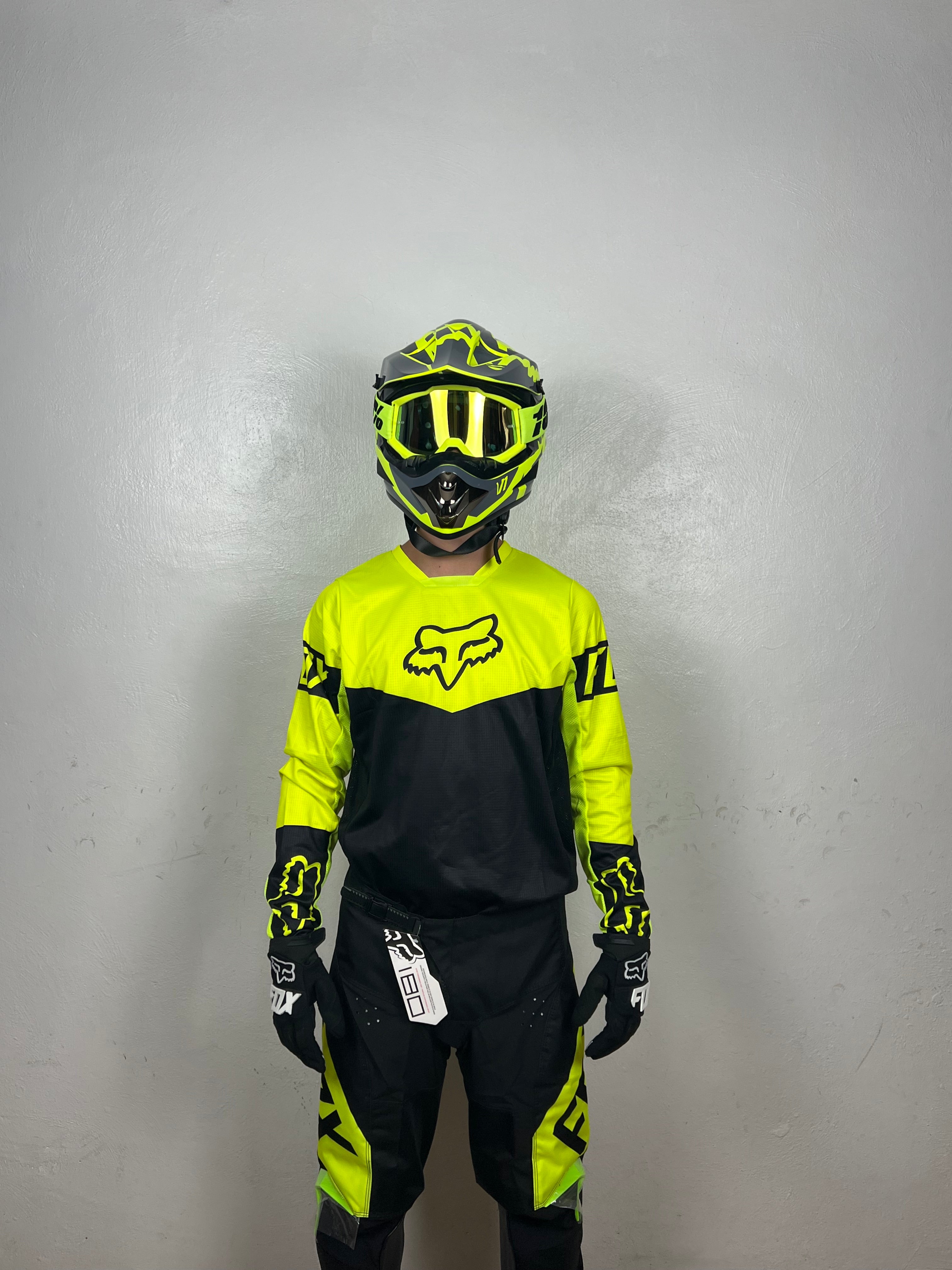 Traje Fox 02