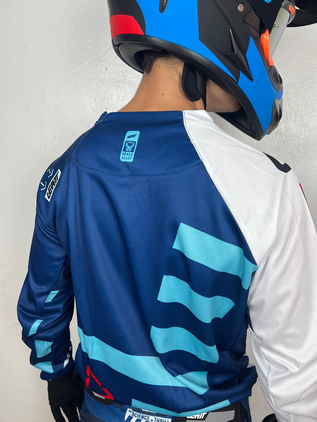 Traje Leatt Azul y Rojo