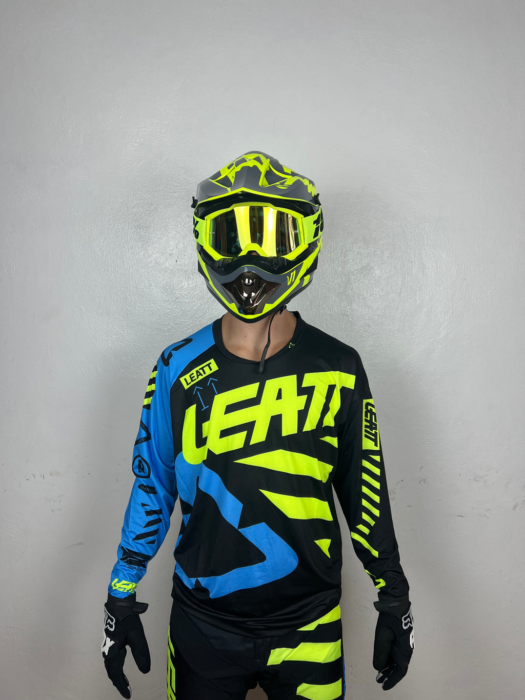 Traje Leatt Azul y Amarillo