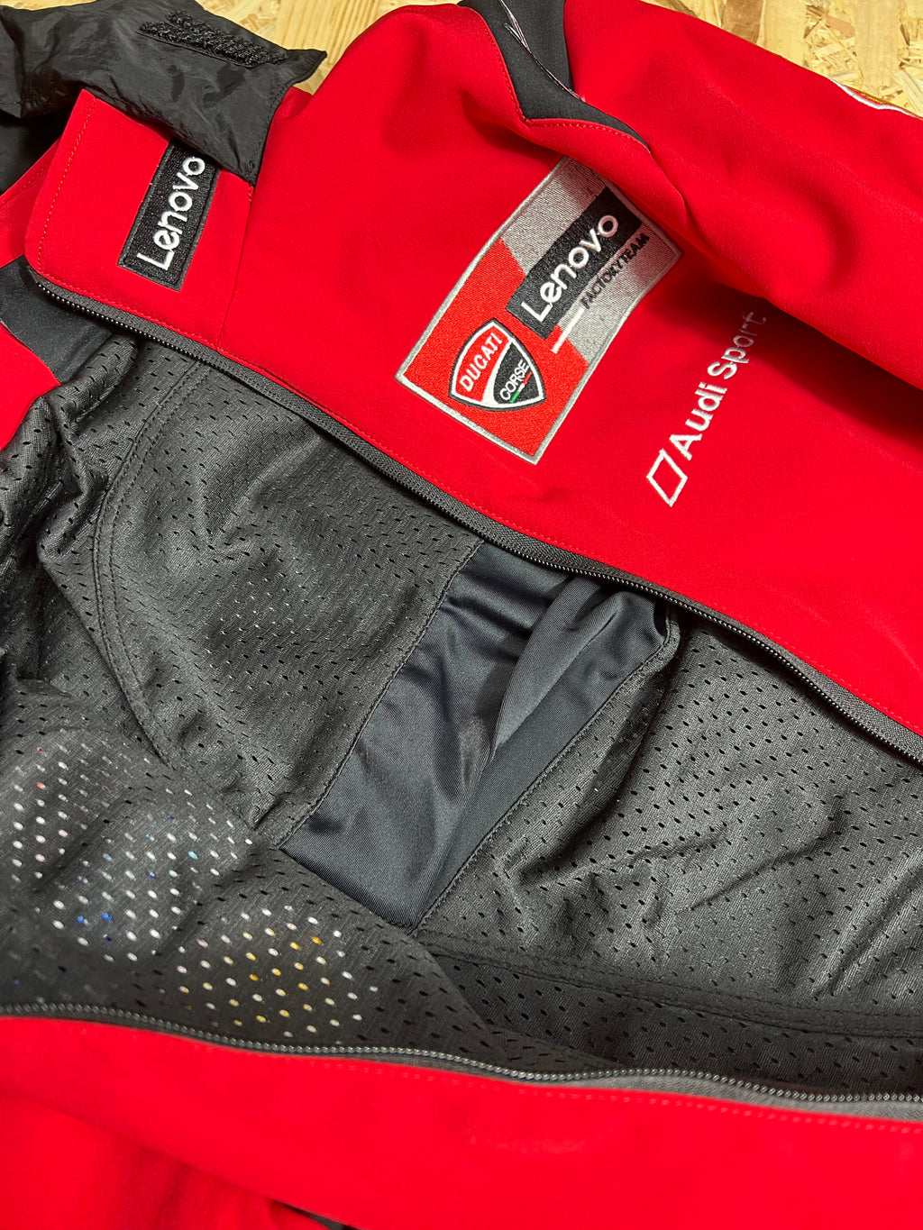 Chaqueta Ducati