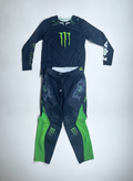 Traje Fox 18